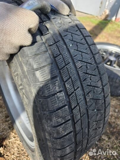 Triangle Snowlink TWT02 255/55 R18