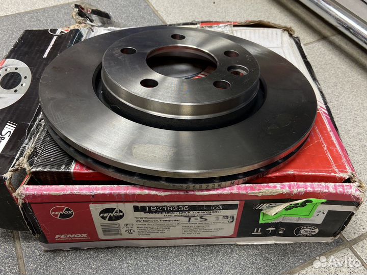 Задние тормозные диски vw T5 диаметр 294*22