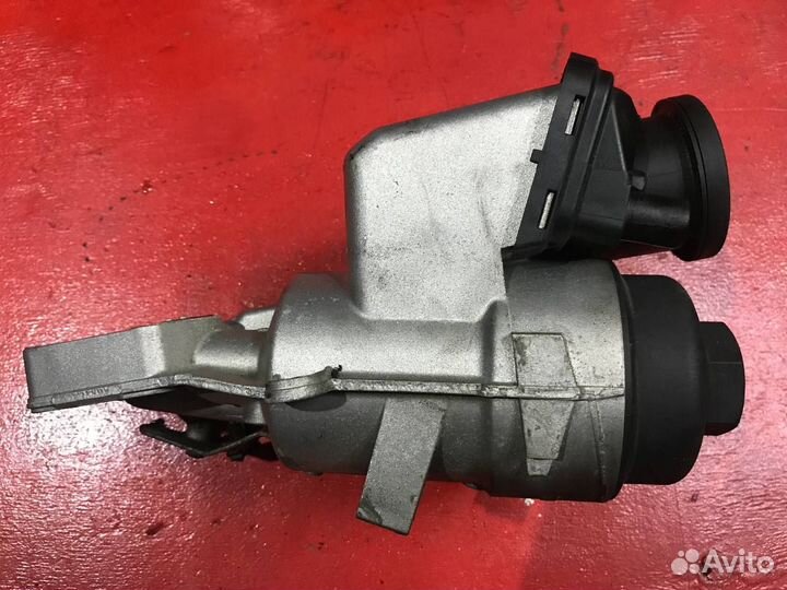 Корпус масляного фильтра Volvo S80 2.5 B5254T10