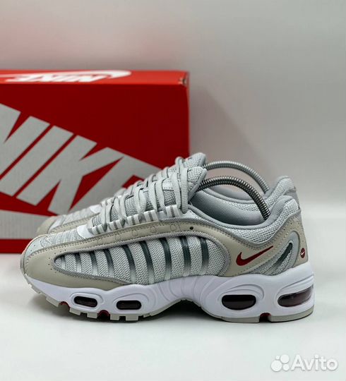 Кроссовки Nike Air Max Tailwind