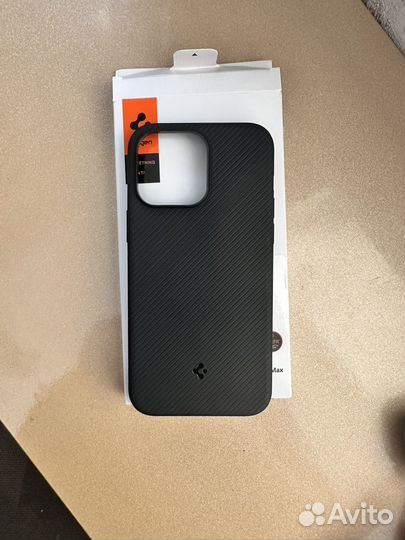 Чехол iPhone 14 pro max Spigen mag armor