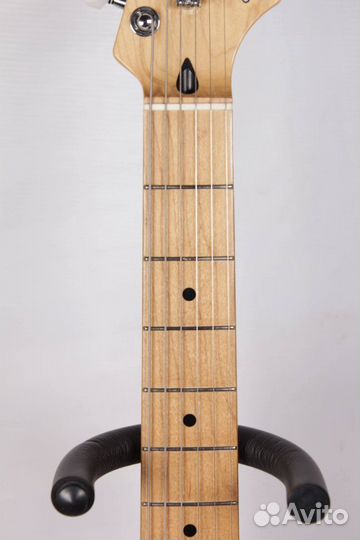 Fender Stratocaster Japan 2005 Электрогитара