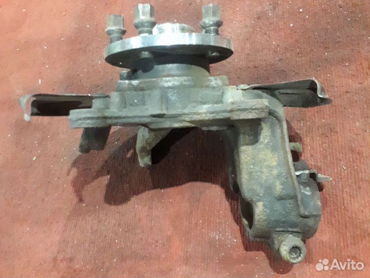 Правый поворотный кулак фольксваген гольф 6