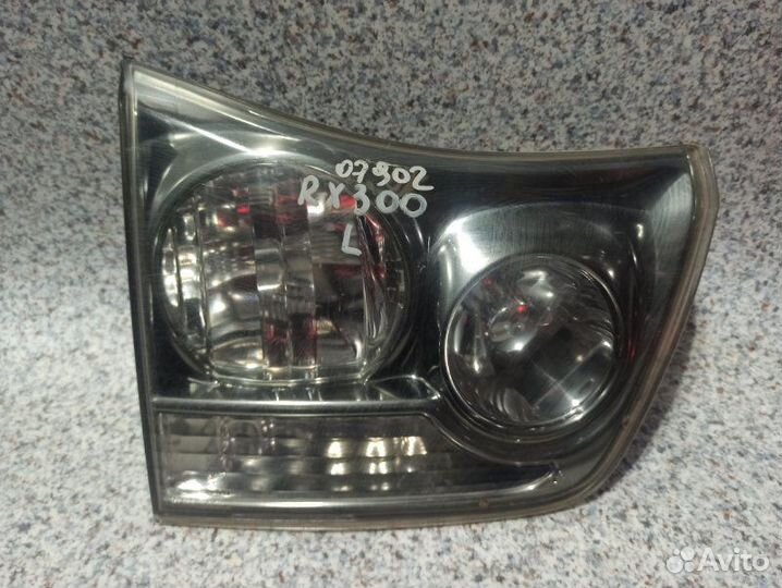 Фонарь внутренний левый Lexus Rx300 2005
