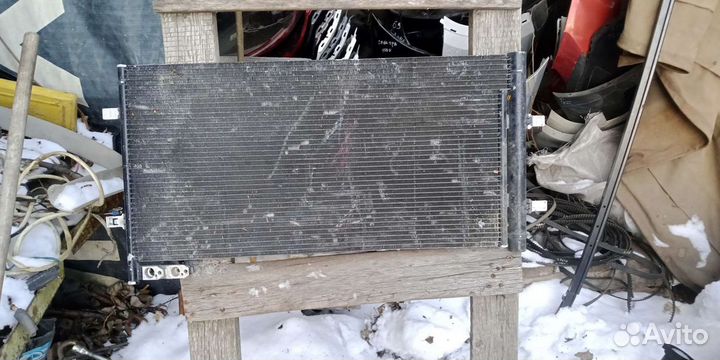 Радиатор кондиционера. Audi Q3.2015г