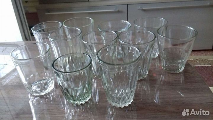 Стаканы- хрусталь,стекло. Стопки, стекло
