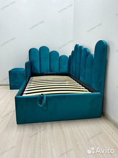 Детская кровать мягкая для девочек