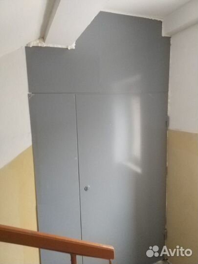 Дверь в тамбур