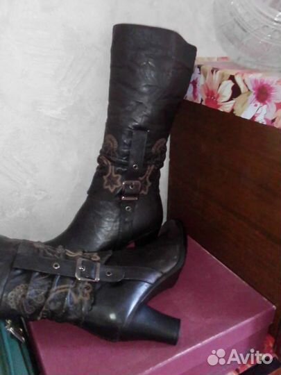 Сапоги женские