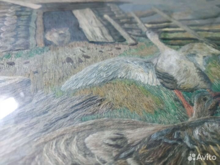 Картина вышитая