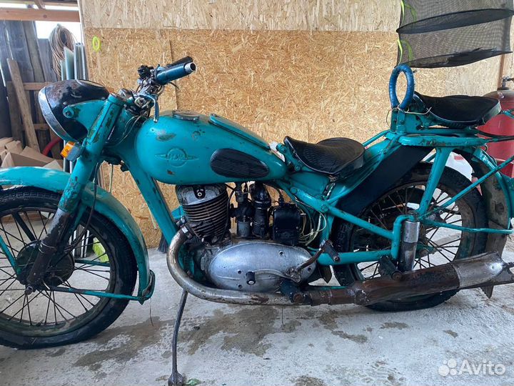 Мотоцикл Иж-49