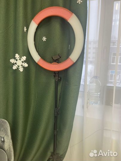 Кольцевая лампа 45 см со штативом