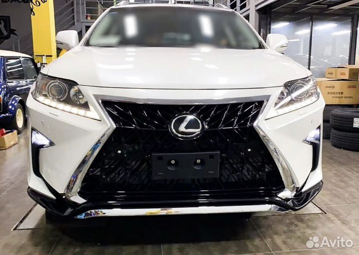 Lexus RX 2009-2014 Бампер Стиль 2017+ TRD Y2VC4
