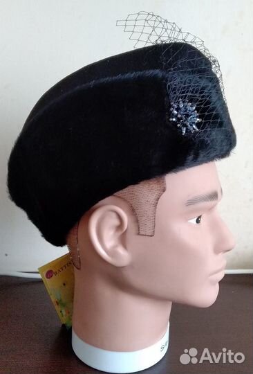 Берет пилотка