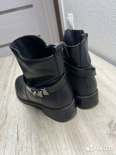 Сапоги женские