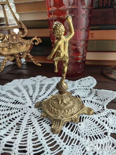Статуэтка латунь путти