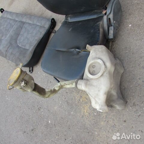 Бочек омывателя Mercedes 203