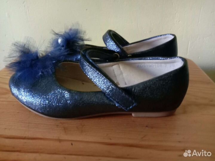 Туфли нарядные для девочки 29 размер