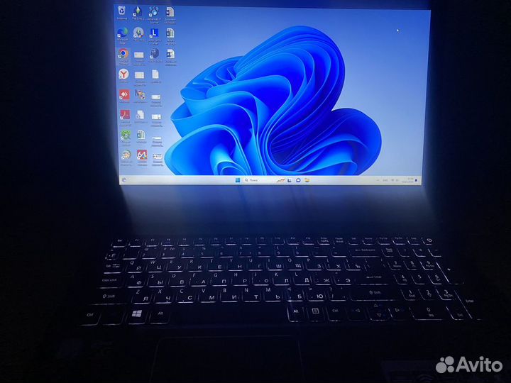 Ноутбук Acer Aspire A715-71G