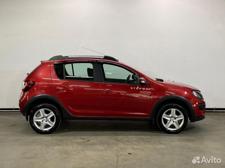 Renault Sandero Stepway 1.6 МТ, 2018, 74 243 км