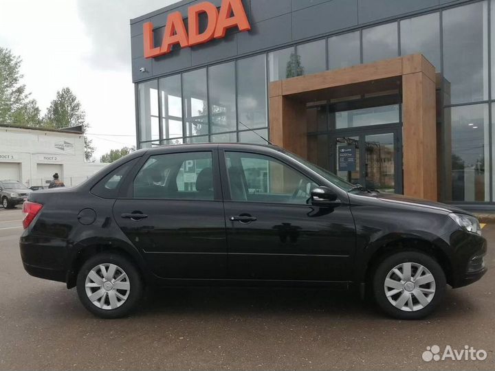 LADA Granta 1.6 МТ, 2023