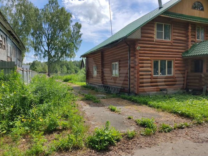 Дом 265 м² на участке 21 сот.