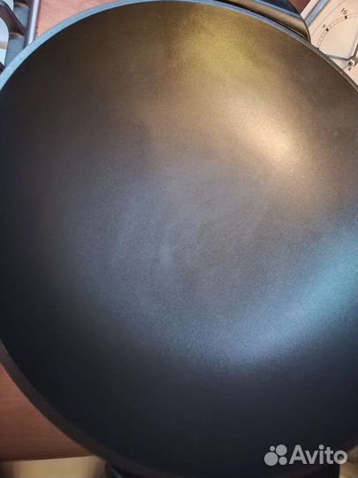 Сковорода вок bork