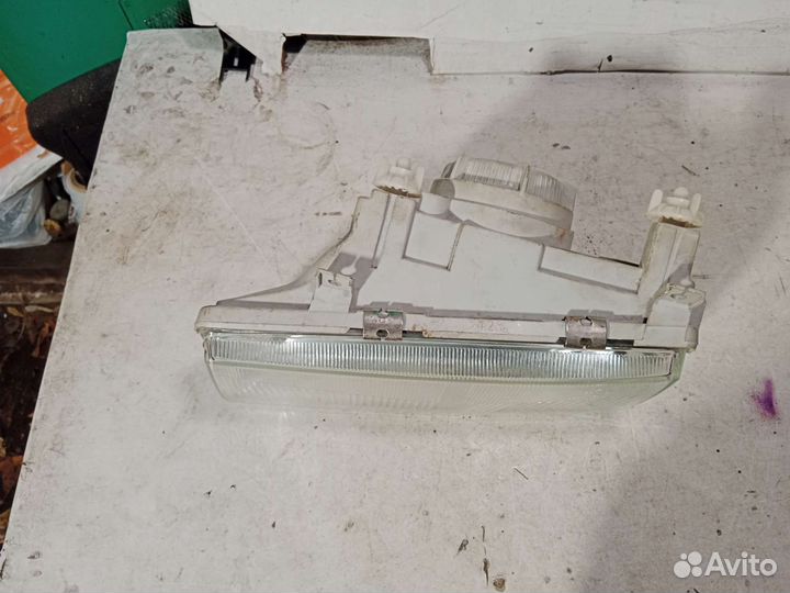 Фара левая Skoda Felicia Новая hella