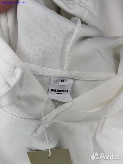 Худи Balenciaga: ваш новый фаворит