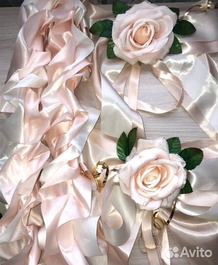 Свадебные украшения на машину