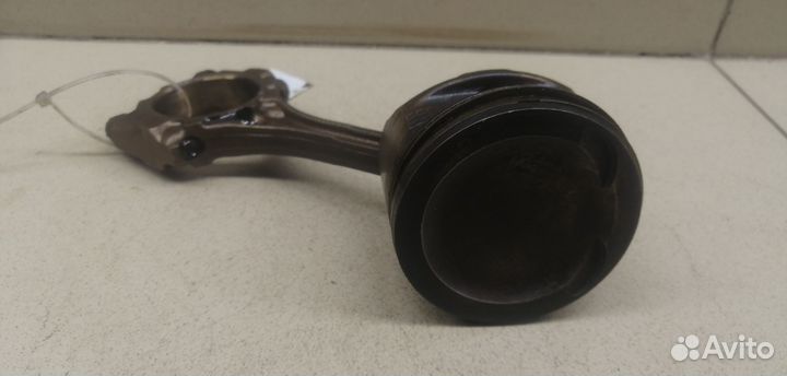 Поршень с шатуном Yaris 2005-2011