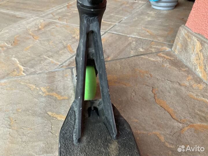 Самокат трюковой