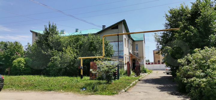 Нежилое здание в с.Порецкое, 347 м²