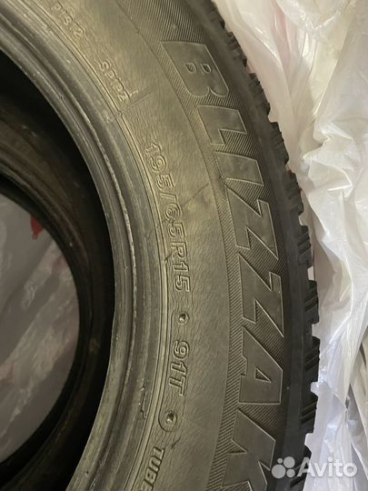 Bridgestone Blizzak Spike-01 195/65 R15 91C