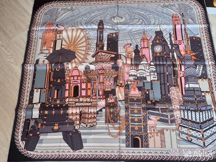 Платок Шелковый Louis Vuitton ручная подшивка