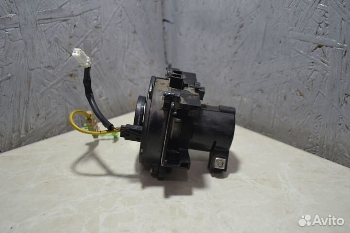 Подрулевой шлейф LADA Priora