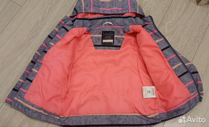 Демисезонная куртка для девочки