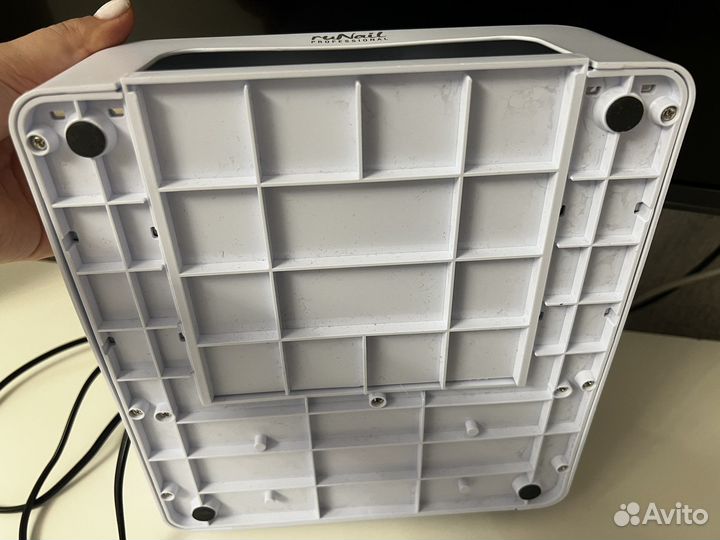 Уф лампа для ногтей