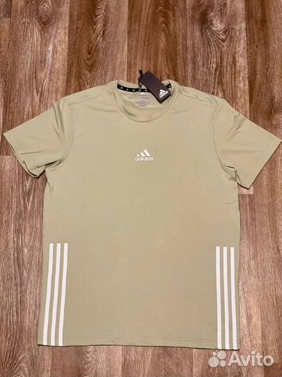 Футболка adidas новая