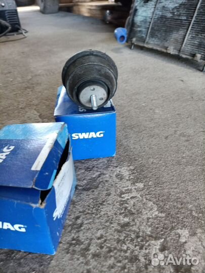 Гидроопора двигателя BMW E36