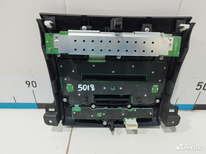 Магнитола Митсубиси Аутлендер XL (CW)