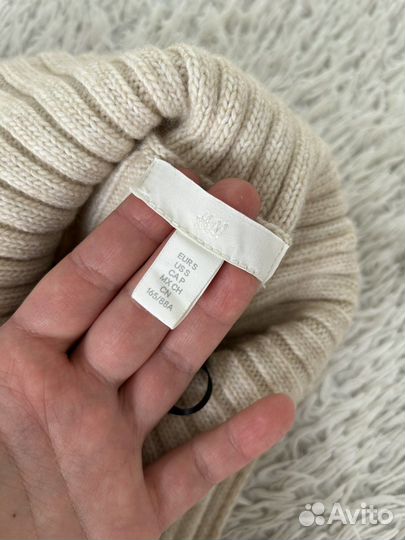 Жилетка безрукавка с горлом H&M