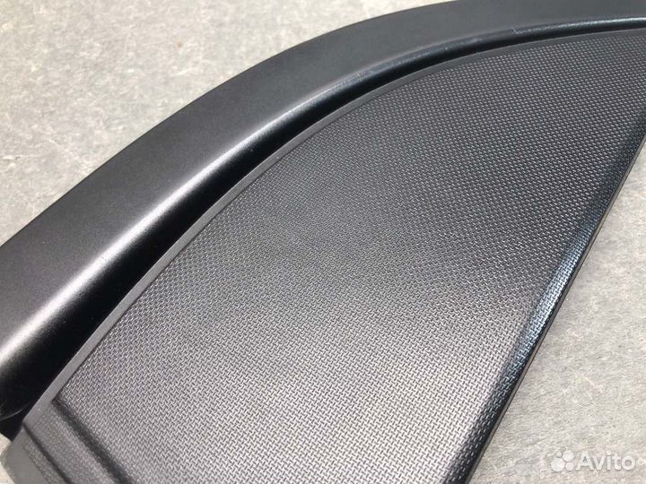 Накладка двери задняя правая Hyundai Sonata EF