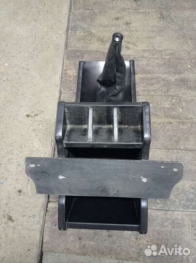 Консоль для газели