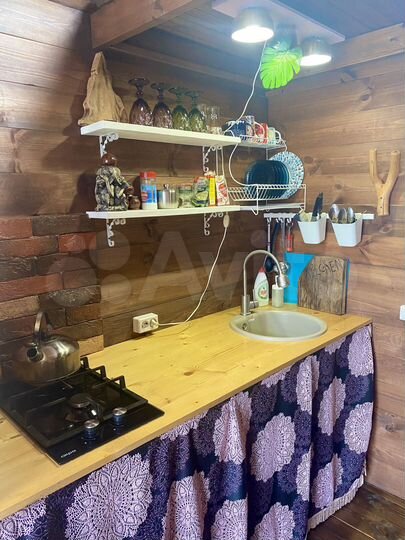 Дом 20 м² на участке 10 сот.