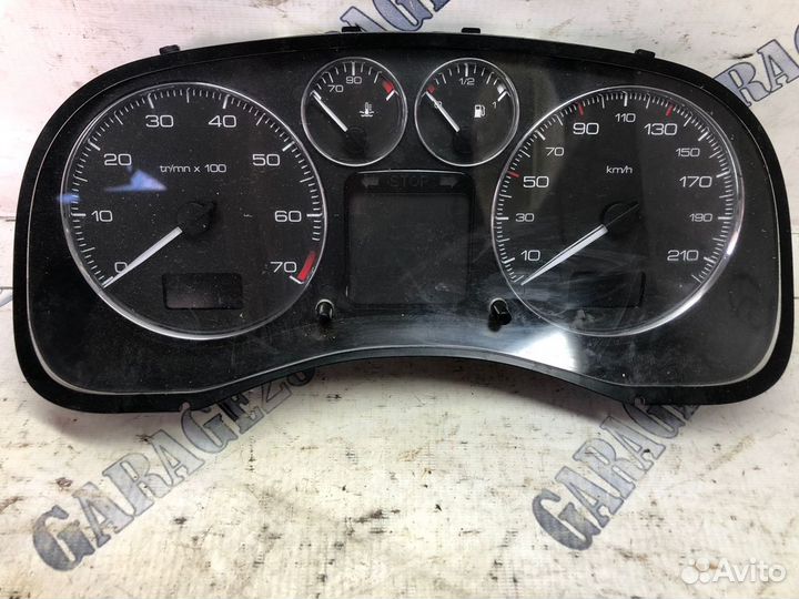 Панель приборов Peugeot 307 2001-2008