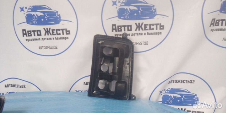 Фонарь задний на Ниву 2121 (21213)