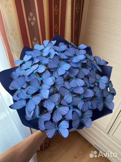 Большой букет из бабочек