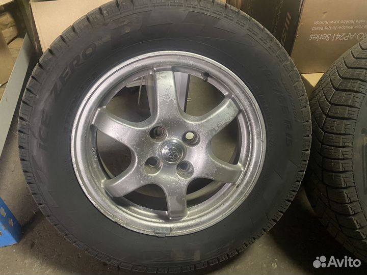 Pirelli Ice Zero 195/65 R15 95T