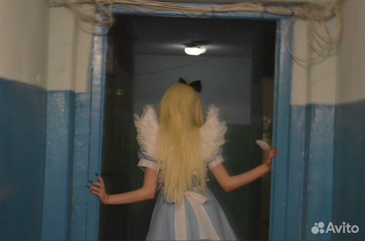 Парик блонд длинный прямой